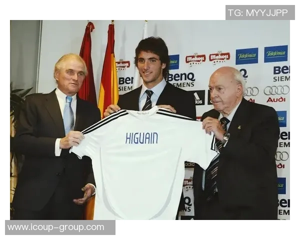 西甲冬季转会料惊艳球队备战冬季窗口迎新援